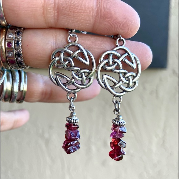 Celtic knot dangly earrings & genuine red garnet gemstones chips . Steel posts - Picture 11 of 12